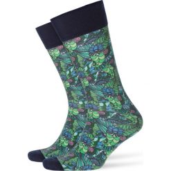 Skarpety BURLINGTON FLOWERPOWER. Zielone skarpetki męskie Burlington, z nadrukiem, z bawełny. Za 80,00 zł.