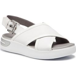 Sandały GEOX - D Ottaya Sand A D92CMA 08554 C1000 White. Białe klapki damskie Geox, bez wzorów, ze skóry ekologicznej, bez obcasa. W wyprzedaży za 269,00 zł.