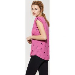 T-shirt z nadrukiem - Fioletowy. Fioletowe t-shirty damskie House, s, z nadrukiem, bez kołnierzyka. Za 29,99 zł.