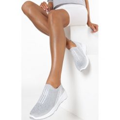 Jasnoszare Sneakersy Dorilirea. Szare sneakersy damskie Born2be. W wyprzedaży za 89,99 zł.