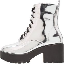 Botki damskie lity: Public Desire INDUSTRIAL Botki na platformie silver metallic