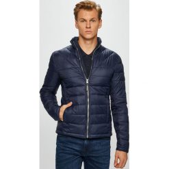 Tom Tailor Denim - Kurtka. Niebieskie płaszcze męskie TOM TAILOR DENIM, m, bez wzorów, z poliesteru, krótkie, bez kaptura. W wyprzedaży za 299,90 zł.