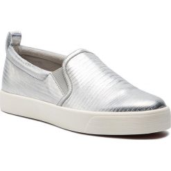 Tenisówki CAPRICE - 9-24201-22 Silver Rep.Str 949. Szare półbuty damskie marki Caprice, bez wzorów, ze skóry, bez zapięcia. Za 239,90 zł.