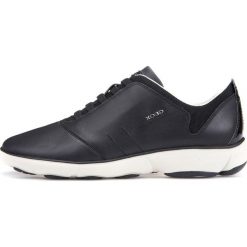 Geox tenisówki damskie Nebula 37 czarne. Czarne trampki i tenisówki damskie Geox, bez wzorów, bez zapięcia. Za 589,00 zł.