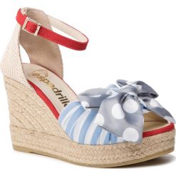Espadryle ESPADRILLES - Amir. 23361-38651-1 Rayas/Celeste. Niebieskie espadryle damskie Espadrilles, z aplikacjami, ze skóry, bez obcasa, na obcasie. W wyprzedaży za 339,00 zł.