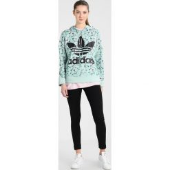 Bluzy damskie: adidas Originals LOVE OH HOOD Bluza z kapturem ash green