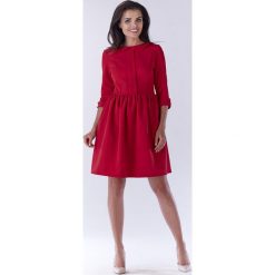 Czerwona Elegancka Sukienka z Okrągłym Kołnierzykiem. Brązowe sukienki balowe marki numoco, l, w paski, z dekoltem na plecach. Za 139,90 zł.