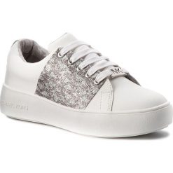 Tenisówki MICHAEL MICHAEL KORS - ZMAVENMIKA White. Białe trampki dziewczęce MICHAEL Michael Kors, z aplikacjami, ze skóry, na sznurówki. W wyprzedaży za 299,00 zł.