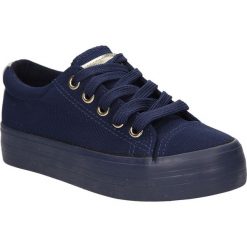 Trampki c16-63. Trampki dziewczęce Casu, bez wzorów, bez zapięcia. Za 62,99 zł.