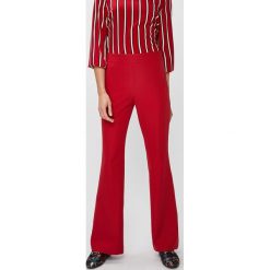 Answear - Spodnie FALLING IN AUTUMN. Brązowe spodnie damskie ANSWEAR, s, bez wzorów, z elastanu, casualowe. W wyprzedaży za 49,90 zł.