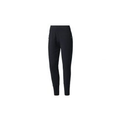 Spodnie treningowe adidas Spodnie adidas Z.N.E. Slim. Szare bryczesy damskie marki Adidas, l, z dresówki, na jogę i pilates. Za 299,00 zł.