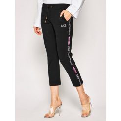 Spodnie dresowe EA7 Emporio Armani 3HTP71 TJU6Z 120. Czarne spodnie damskie EA7 Emporio Armani, s, z elastanu. W wyprzedaży za 389,00 zł.