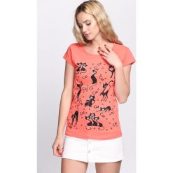 T-shirty damskie: Koralowy T-shirt Orgullo