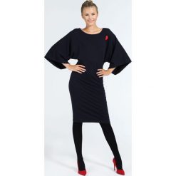 Sukienka - 30-87146 BLSC. Niebieskie sukienki damskie Unisono, s, bez wzorów, z elastanu, eleganckie, z okrągłym kołnierzem, bez rękawów, midi. Za 99,00 zł.