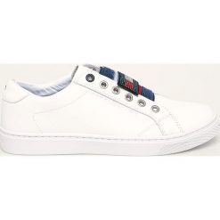 Tommy Hilfiger - Buty skórzane. Białe buty sportowe damskie TOMMY HILFIGER, bez wzorów, ze skóry, sportowe. Za 449,90 zł.