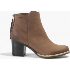 Botki brązowe Carina. Brązowe botki damskie Badura. Za 299,99 zł.
