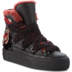 Sneakersy ICEBERG - Gioia 18IID1384A Nero. Czarne półbuty damskie Iceberg, na co dzień, z aplikacjami, ze skóry, bez obcasa, bez zapięcia. W wyprzedaży za 1029,00 zł.