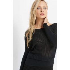 Sweter z metaliczną nitką. Różowe bez kategorii Orsay, xs, z bawełny, z dekoltem na plecach. Za 89,99 zł.