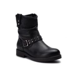 LASOCKI SM-A228. Czarne botki damskie Lasocki, ze skóry, bez obcasa, bez zapięcia. Za 299,99 zł.