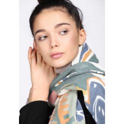 Szaliki damskie: Zielony Szalik Soiree
