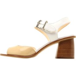 Klapki damskie: Jil Sander Navy Klapki natural/white