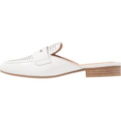 Chodaki damskie: Bronx Klapki white