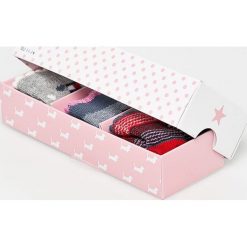 Tommy Hilfiger - Skarpetki dziecięce (3-pack). Niebieskie skarpetki chłopięce TOMMY HILFIGER, bez wzorów, z bawełny. W wyprzedaży za 34,90 zł.