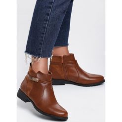 Camelowe Botki Cowberry. Brązowe botki damskie Inny, na wiosnę, bez obcasa, na płaskiej podeszwie, na zamek. Za 99,99 zł.