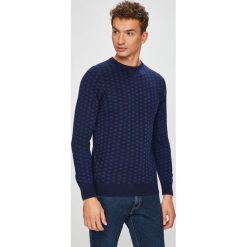 Pepe Jeans - Sweter Lonbard. Niebieskie swetry męskie Pepe Jeans, s, bez wzorów, z wełny, z okrągłym kołnierzem, bez kaptura. W wyprzedaży za 159,90 zł.