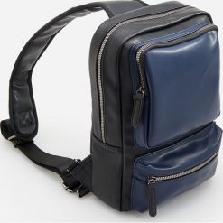 Plecak na jedno ramię - Granatowy. Niebieskie plecaki męskie marki Reserved. Za 119,99 zł.