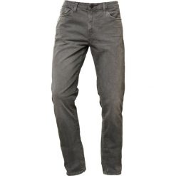 Jeansy męskie: J Brand TYLER PERFECT Jeansy Slim Fit trahsed petri