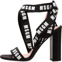 Sandały damskie: MSGM LOGO MULTISTRAP Sandały na obcasie black