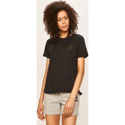 Hummel - T-shirt. Szare bluzki damskie Hummel, s, z nadrukiem, z bawełny, casualowe, z okrągłym kołnierzem. Za 89,90 zł.