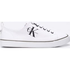 Calvin Klein Jeans - Tenisówki Dora. Białe tenisówki damskie marki Calvin Klein Jeans, z jeansu, na sznurówki. Za 339,90 zł.