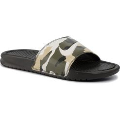 Klapki NIKE - Benassi Jdi Print 631261 301 Pale Ivory/Team Gold. Zielone klapki męskie Nike, ze skóry ekologicznej, bez zapięcia. Za 129,00 zł.
