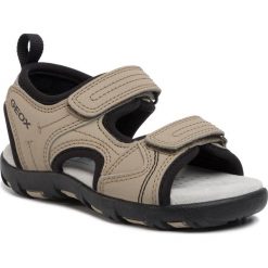 Sandały GEOX - J S. Pianeta A J0264A 0CE15 C0113 M Sand/Black. Szare sandały chłopięce Geox, z materiału. Za 199,00 zł.