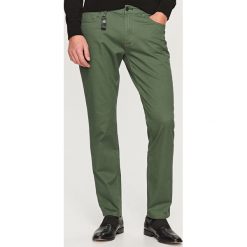 Rurki męskie: Spodnie slim fit – Zielony