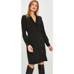 Vero Moda - Sukienka. Czarne sukienki damskie Vero Moda, na co dzień, s, bez wzorów, z elastanu, casualowe, bez kołnierzyka, z długim rękawem, długie, mini, proste. W wyprzedaży za 129,90 zł.