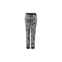 Spodnie treningowe Dziecko adidas Spodnie Camo Trefoil. Zielone spodnie chłopięce marki Adidas. Za 179,00 zł.