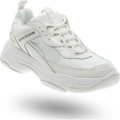 SNEAKERSY MAYA Calvin Klein Jeans. Białe sneakersy damskie Calvin Klein Jeans, z jeansu. Za 437,40 zł.