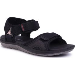 Sandały CLARKS - Step Beat Sun 261402697 Black. Czarne klapki męskie Clarks, bez wzorów, z tworzywa sztucznego. W wyprzedaży za 199,00 zł.