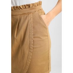 Minispódniczki: Soaked in Luxury KAMILLE SKIRT Spódnica mini dark tan