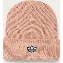 Adidas Originals - Czapka. Różowe czapki damskie adidas Originals, bez wzorów, z dzianiny. Za 89,90 zł.