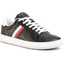 Sneakersy TOMMY HILFIGER - Essential Leather Cupsole FM0FM02668 Black BDS. Czarne sneakersy męskie TOMMY HILFIGER, na co dzień, bez wzorów, ze skóry, klasyczne, bez zapięcia. W wyprzedaży za 359,00 zł.