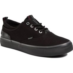 Tenisówki WRANGLER - Epic Board S WM01020S Black 062. Czarne półbuty męskie Wrangler, bez wzorów, z gumy, bez zapięcia. W wyprzedaży za 169,00 zł.