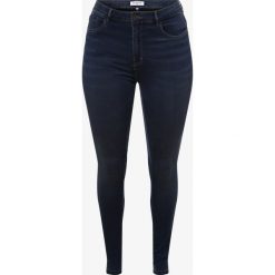 ONLY Carmakoma - Jeansy damskie – Caraugusta, niebieski. Niebieskie jeansy damskie Only Carmakoma. Za 159,95 zł.
