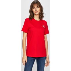 Calvin Klein Jeans - Top. Czerwone bluzki damskie Calvin Klein Jeans, s, bez wzorów, z bawełny, z okrągłym kołnierzem. W wyprzedaży za 139,90 zł.