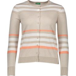 Kardigan w kolorze beżowym. Brązowe kardigany damskie Benetton, xs, w paski, bez rękawów, bez kaptura. W wyprzedaży za 52,95 zł.