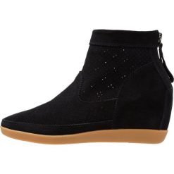 Shoe The Bear EMMY Ankle boot black. Czarne botki damskie skórzane marki Shoe The Bear. Za 599,00 zł.
