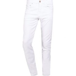 Jeansy męskie: True Religion ROCCO Jeansy Slim Fit optic white